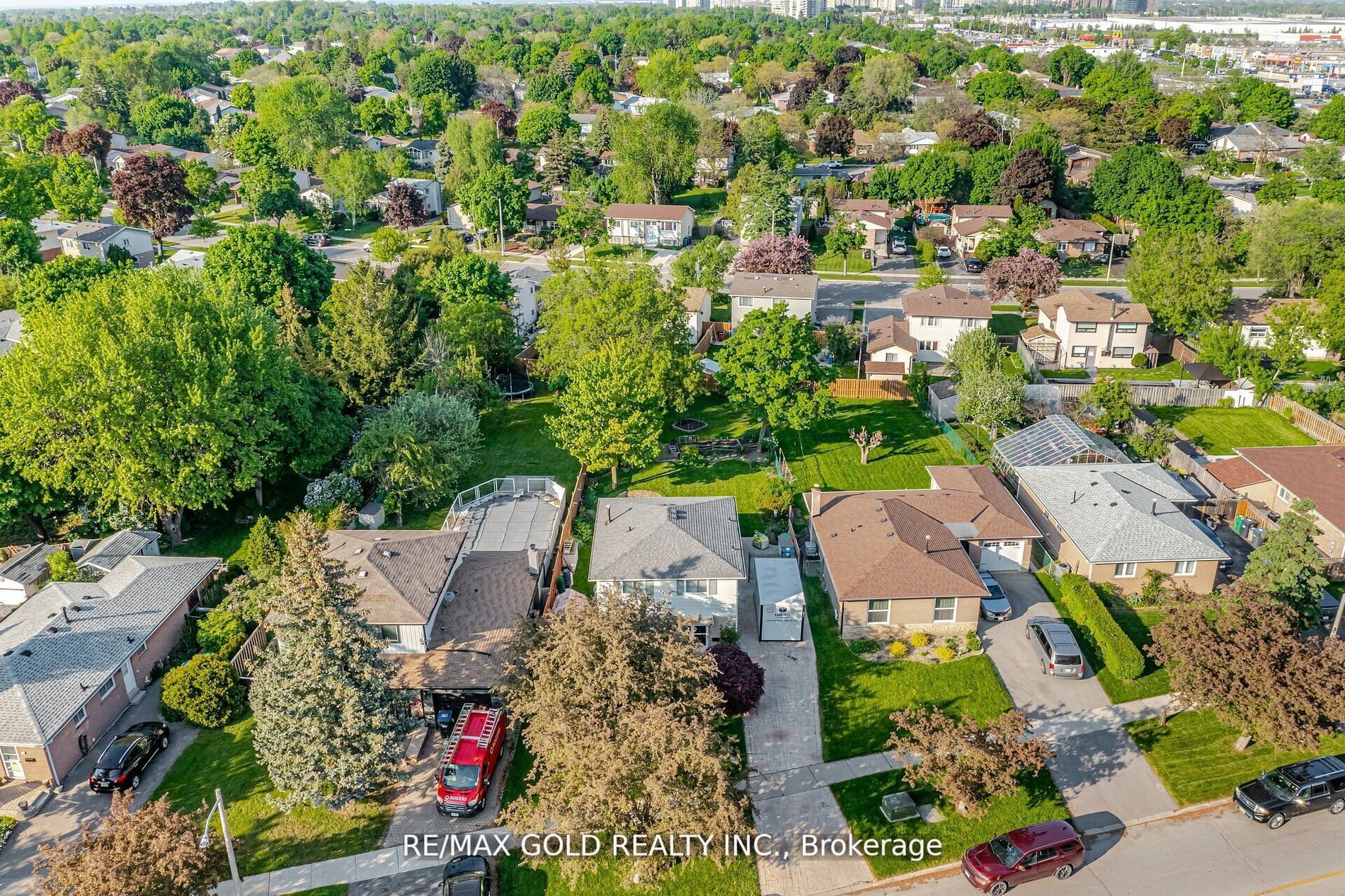 Detached house for sale at 50 Hansen Rd N Brampton Ontario