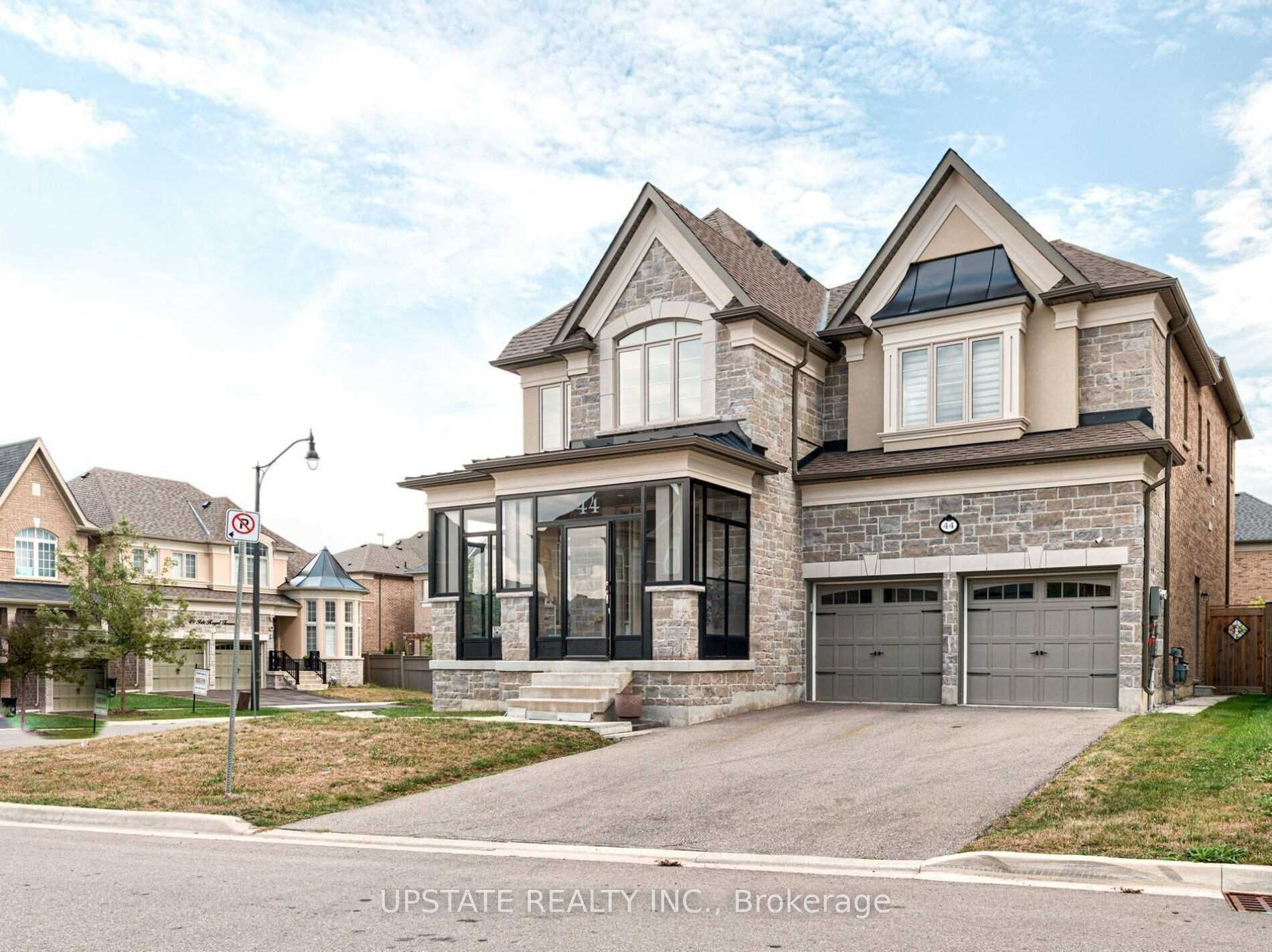 Detached house for sale at 44 Isle Royal Terr Brampton Ontario