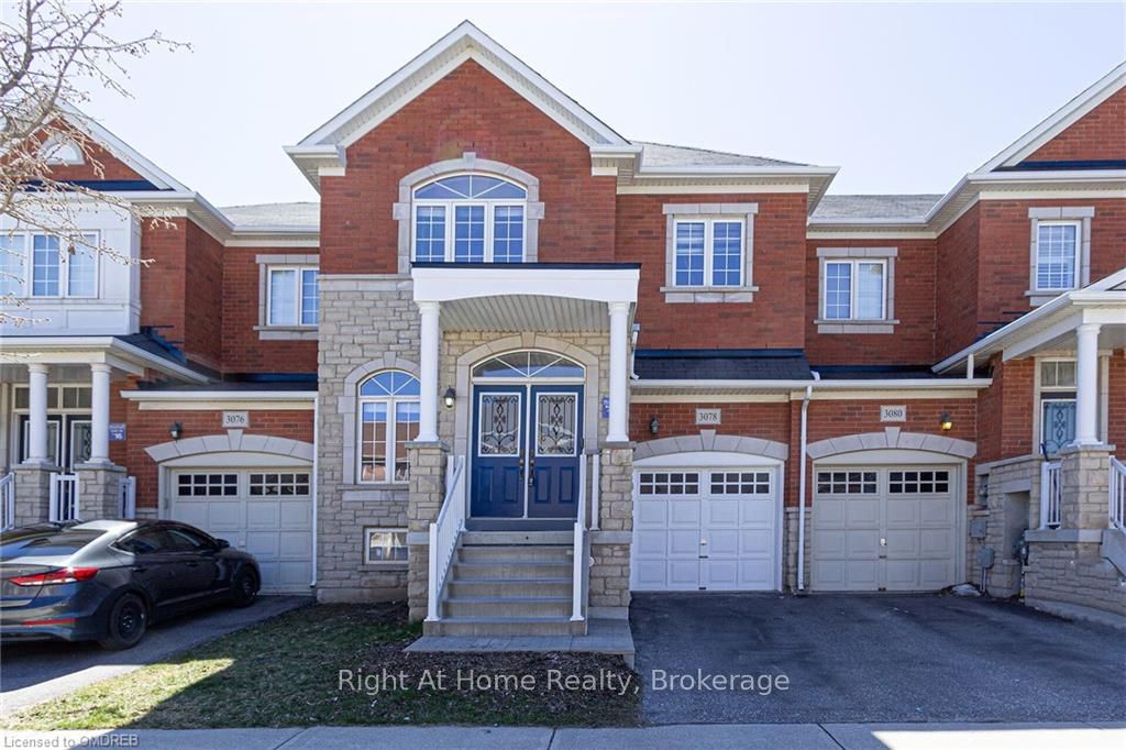 Att/Row/Twnhouse house for sale at 3078 JANICE Dr Oakville Ontario