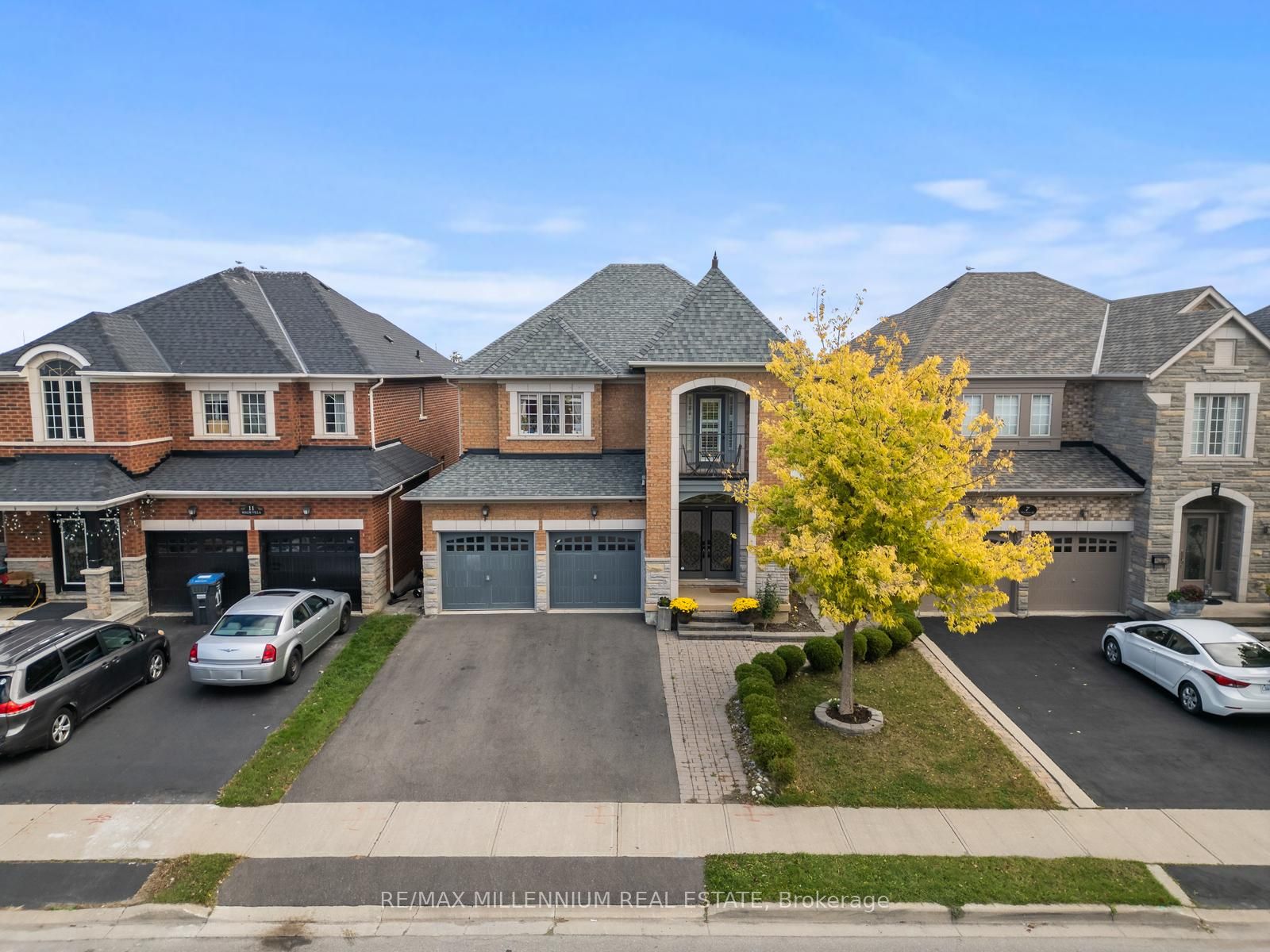 Detached house for sale at 9 Watchman Rd Brampton Ontario