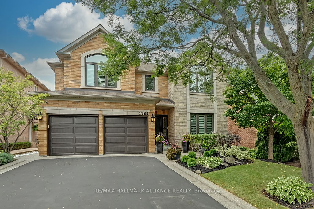 Detached house for sale at 1389 Creekwood Tr Oakville Ontario