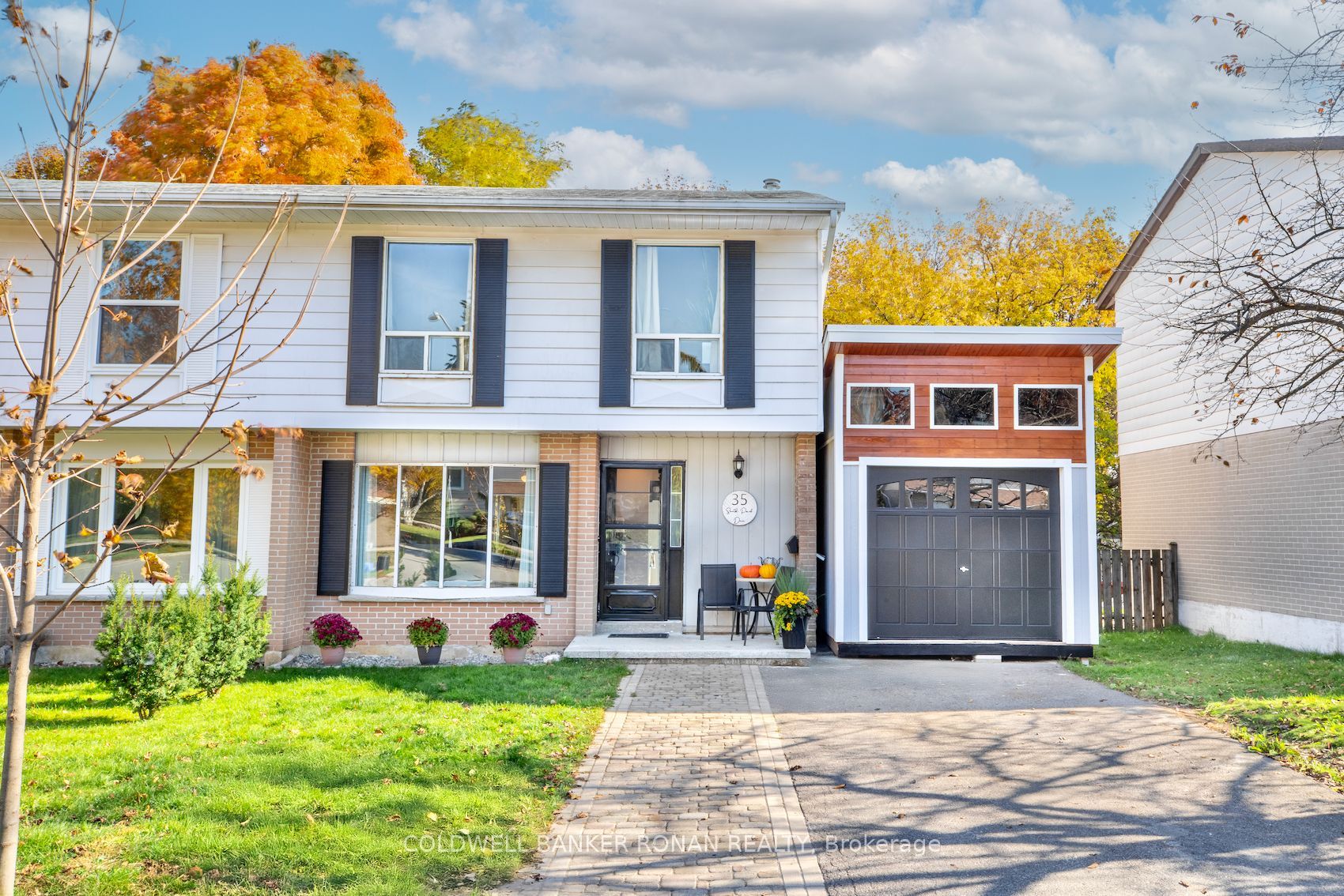 Semi-Detached house for sale at 35 South Park Dr Orangeville Ontario