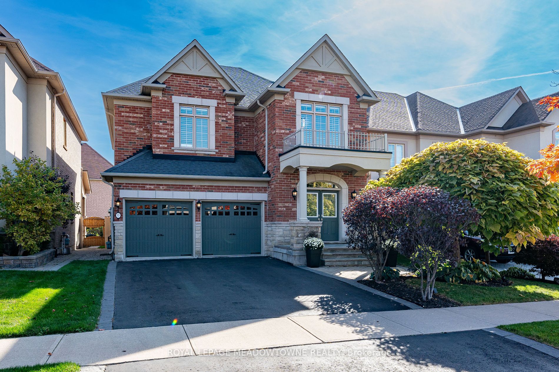 Detached house for sale at 13 Beacon Hill Dr Brampton Ontario