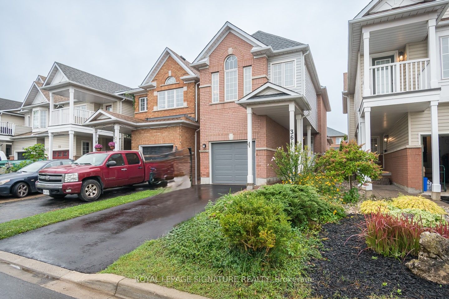 Detached house for sale at 36 Dills Cres Milton Ontario