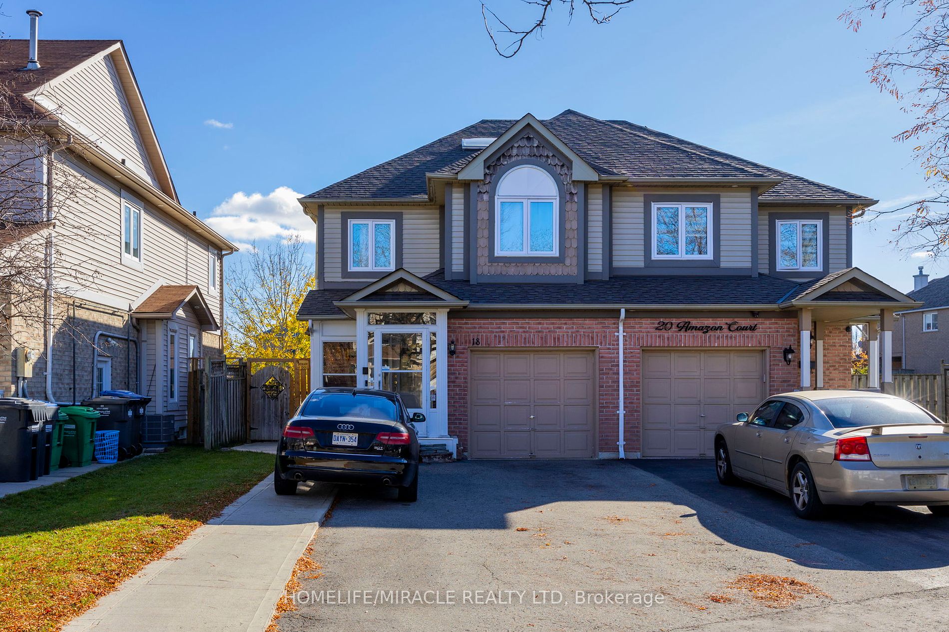 Semi-Detached house for sale at 18 Amazon Crt Brampton Ontario