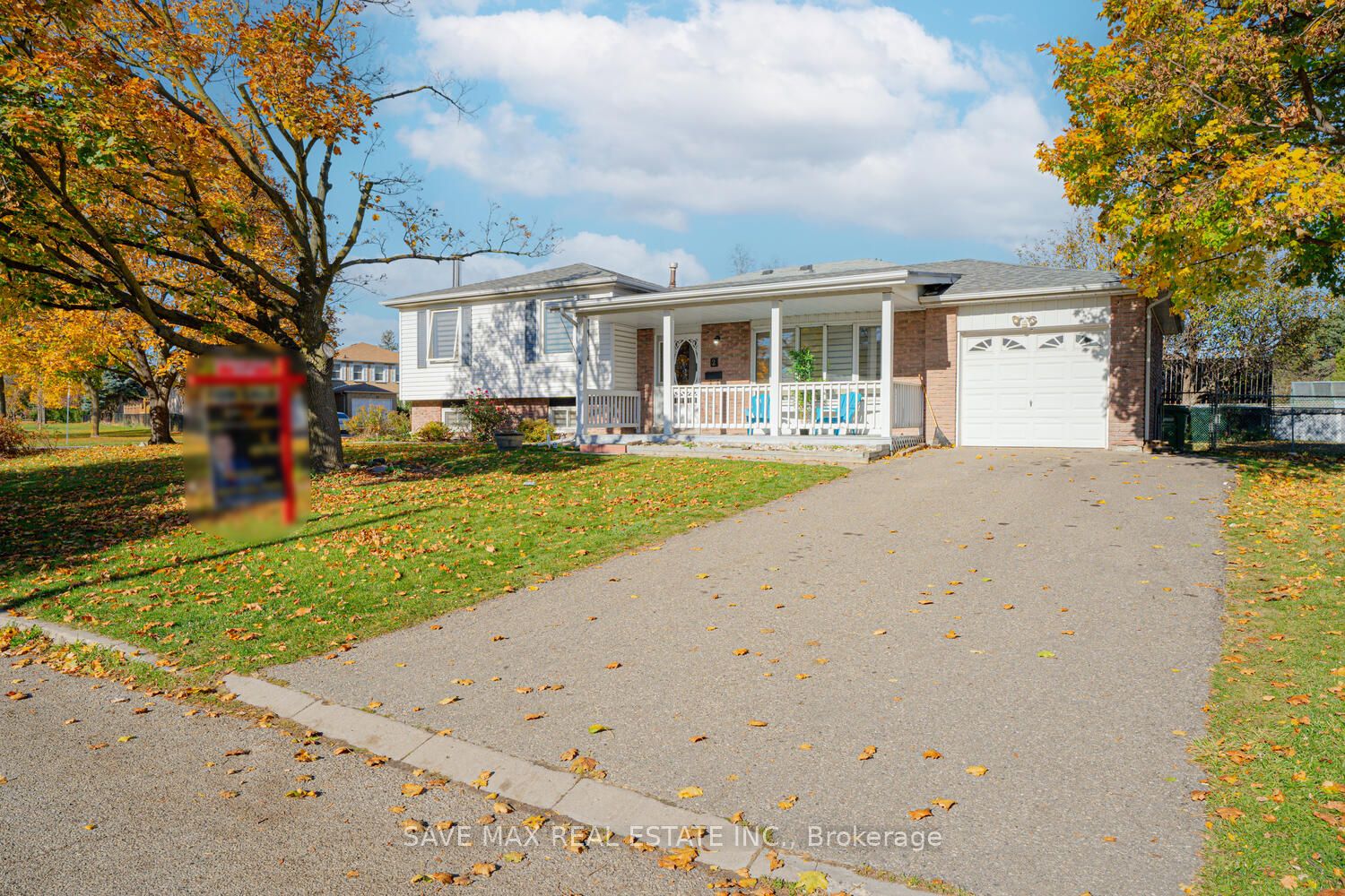 Detached house for sale at 2 Geneva Cres Brampton Ontario