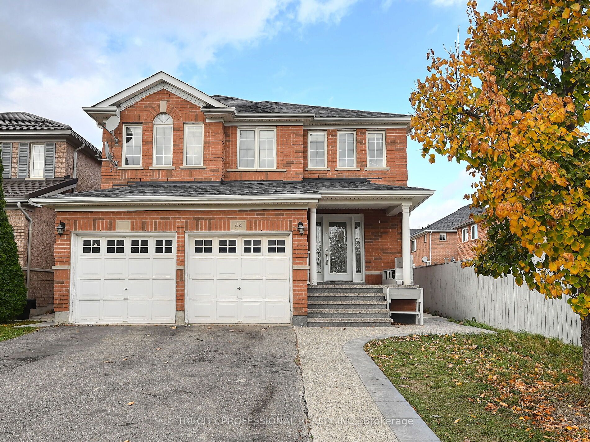 Detached house for sale at 44 Conklin Dr Brampton Ontario