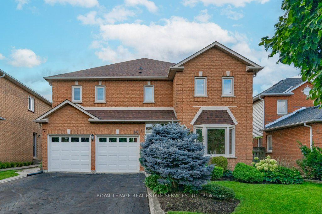 Detached house for sale at 60 River Glen Blvd Oakville Ontario