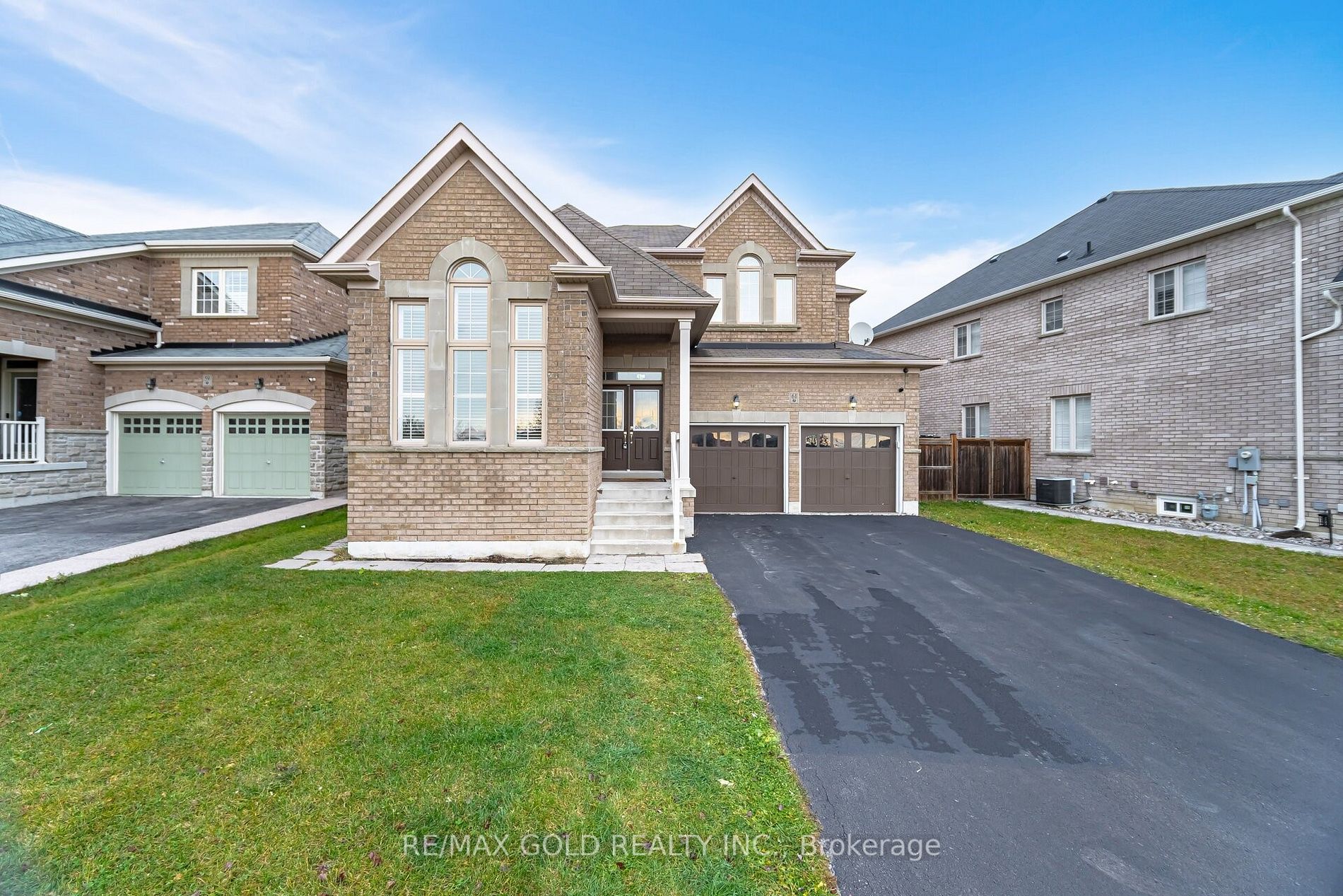 Detached house for sale at 61 Birch Tree Tr Brampton Ontario