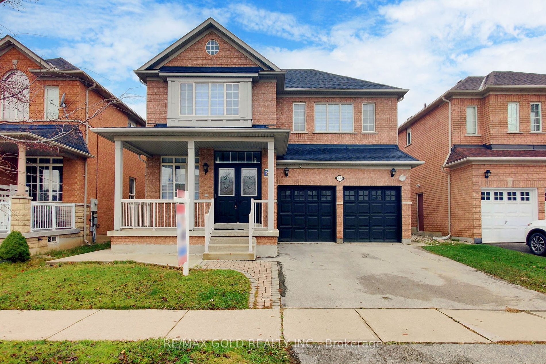 Detached house for sale at 1131 Woodward Ave Milton Ontario