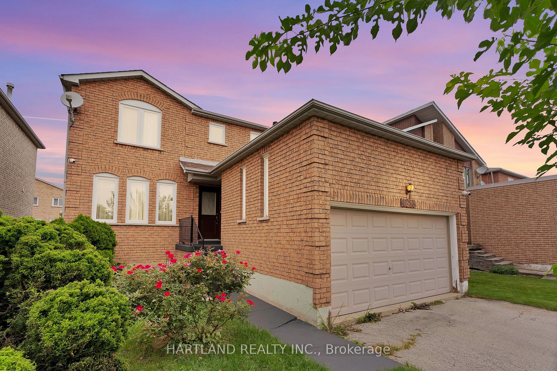 Detached house for sale at 4855 Rathkeale Rd Mississauga Ontario