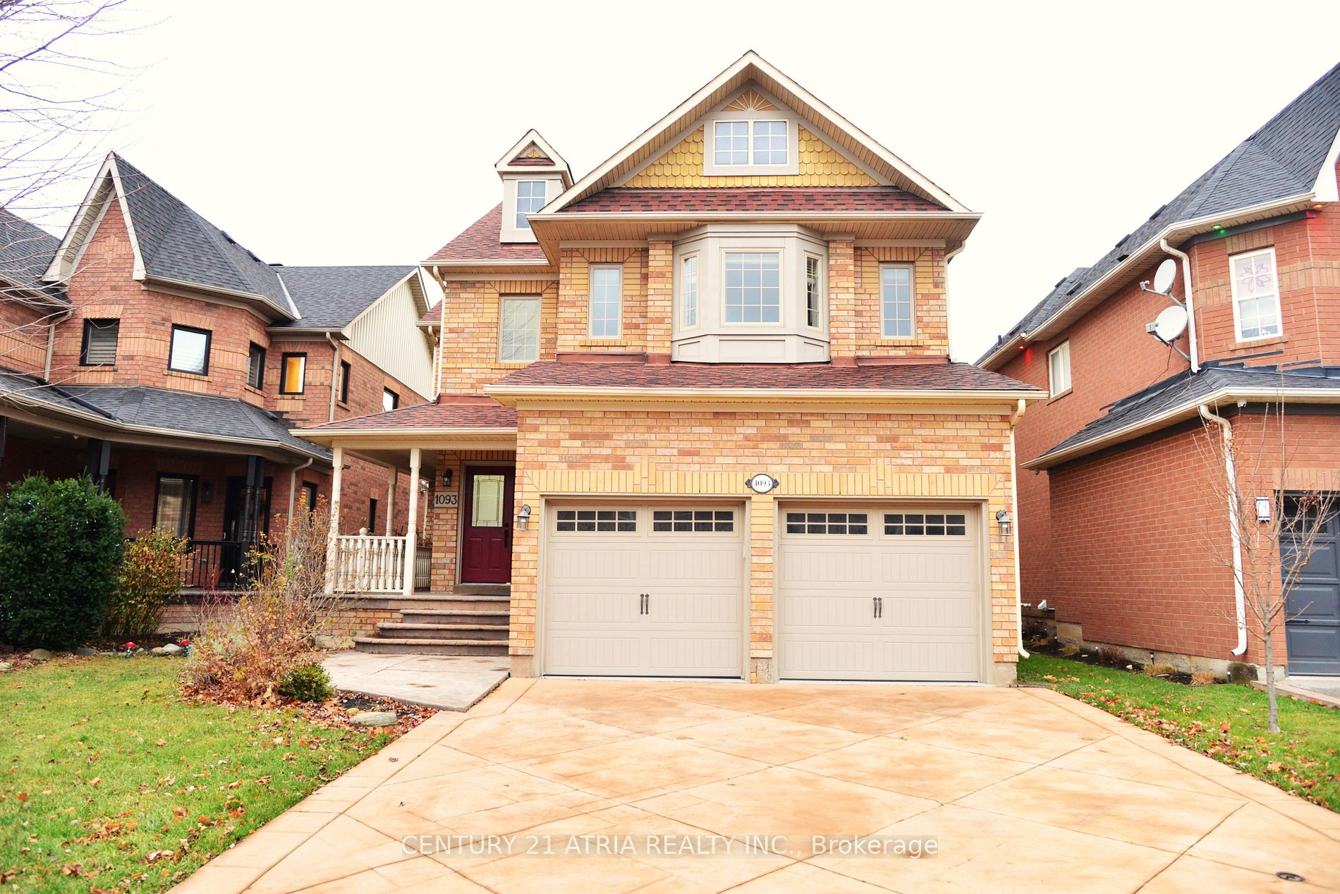 Detached house for sale at 1093 Lamplight Way Mississauga Ontario