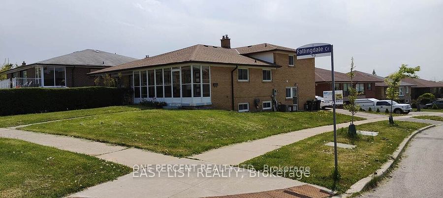 Semi-Detached house for sale at 80 Fallingdale Cres E Toronto Ontario