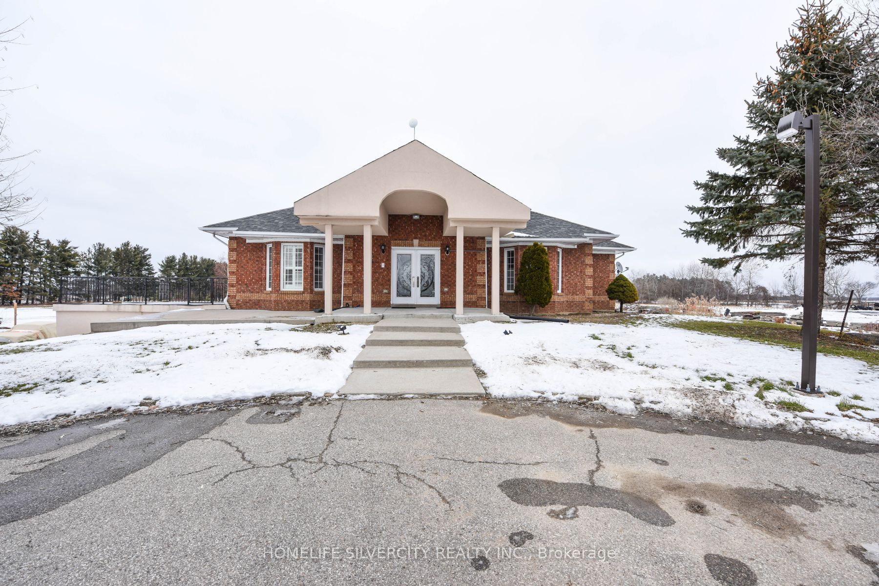Detached house for sale at 14707 Dixie Rd Caledon Ontario
