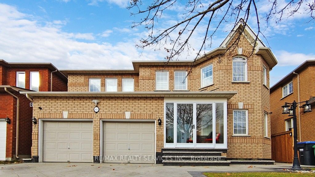 Detached house for sale at 103 Woodvalley Dr Brampton Ontario