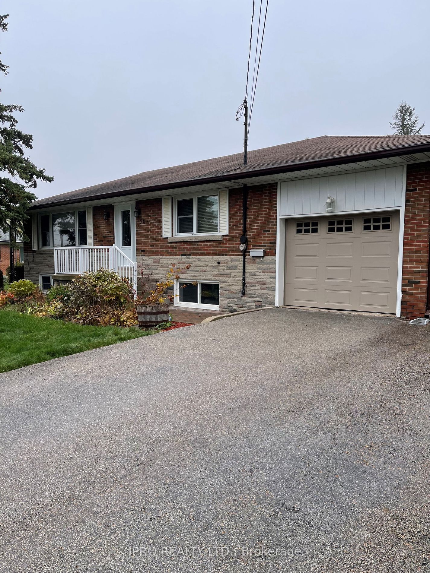 Detached house for sale at 126 Tremaine Rd Milton Ontario