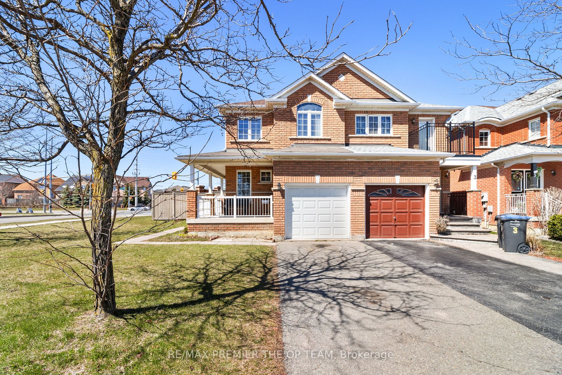 Semi-Detached house for sale at 387 Van Kirk Dr Brampton Ontario