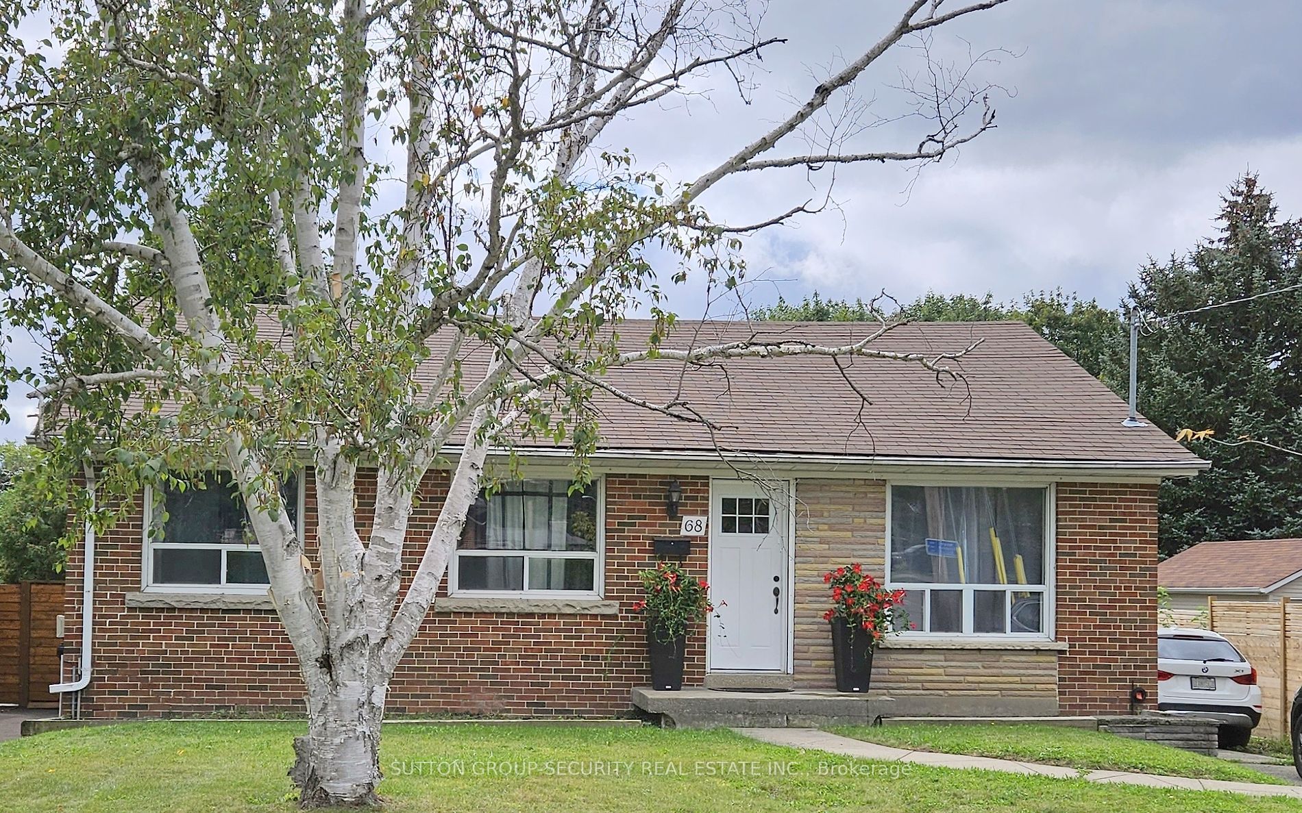 Detached house for sale at 68 Exbury Rd Toronto Ontario