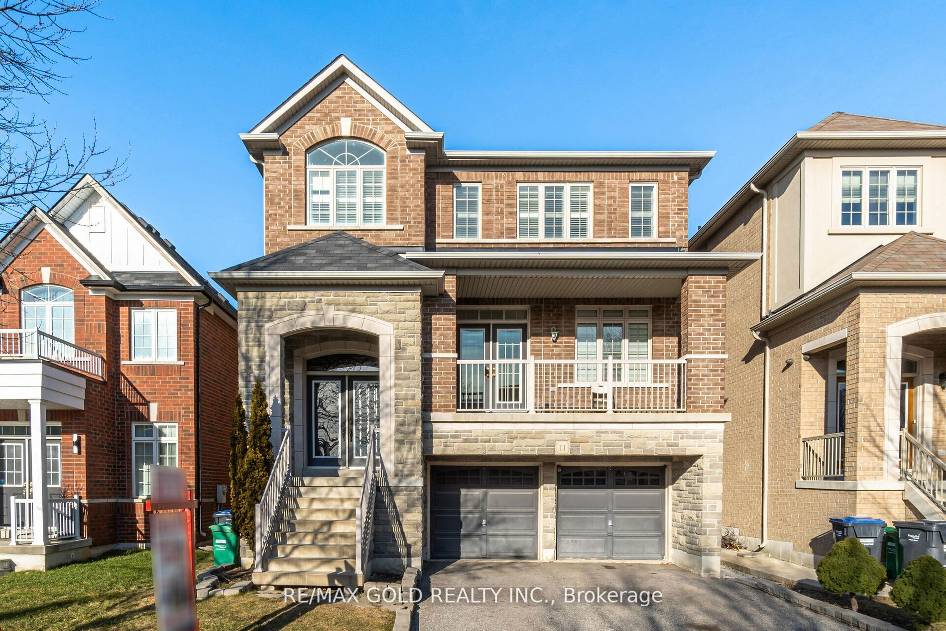 Detached house for sale at 11 Clearfield Dr Brampton Ontario
