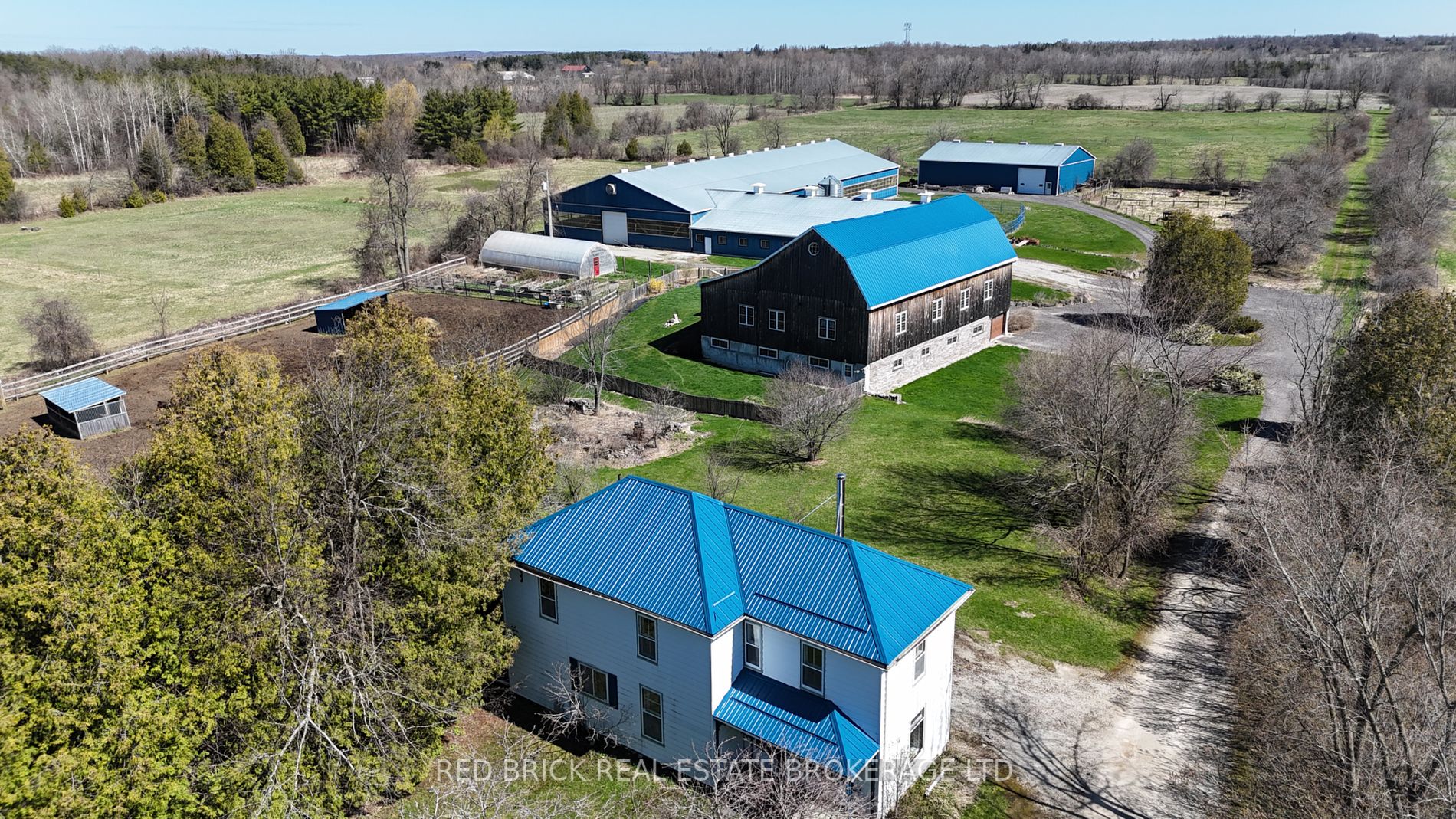 Farm house for sale at 12527 Fifth Line Milton Ontario