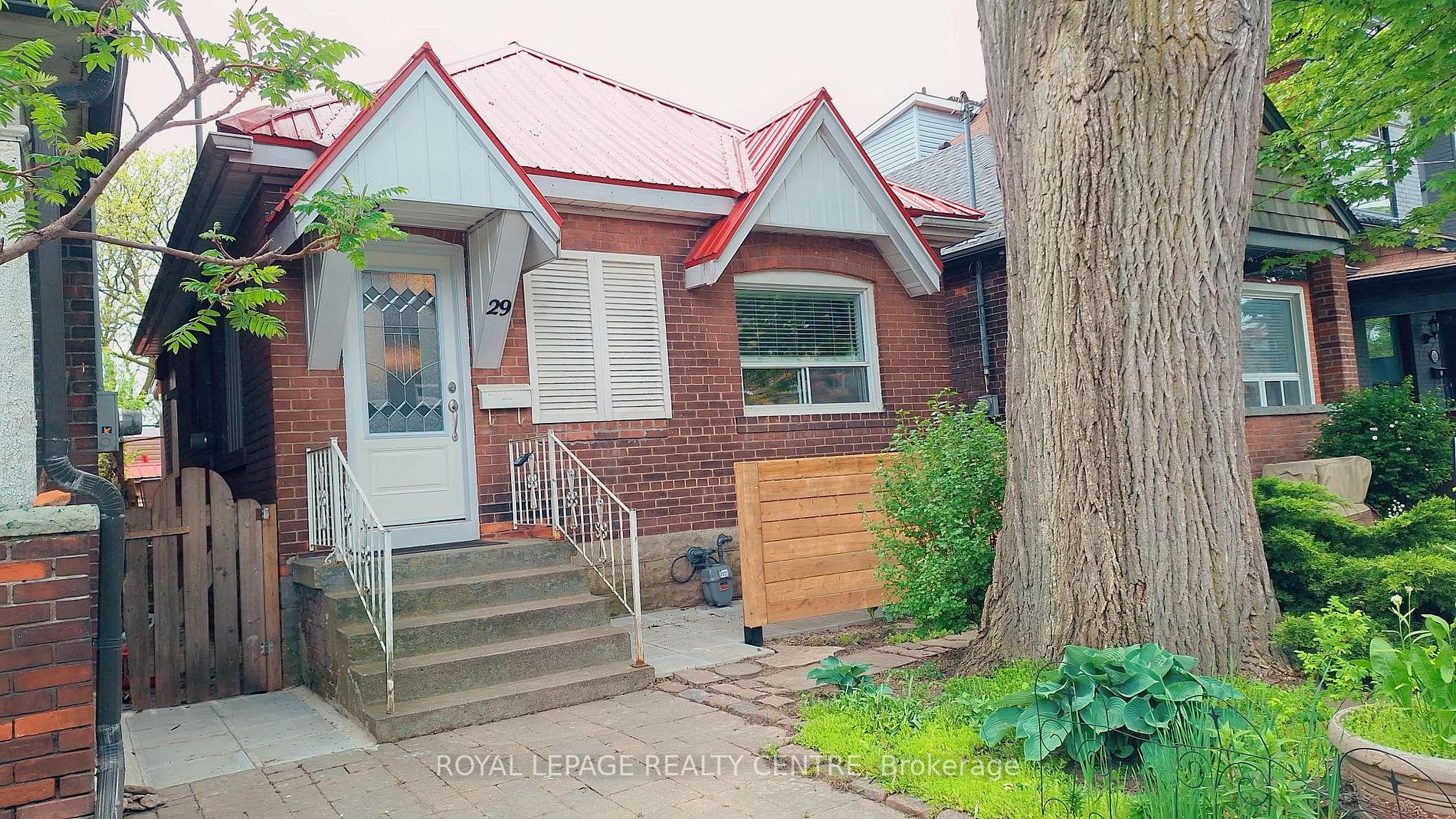 Detached house for sale at 29 Hook Ave Toronto Ontario