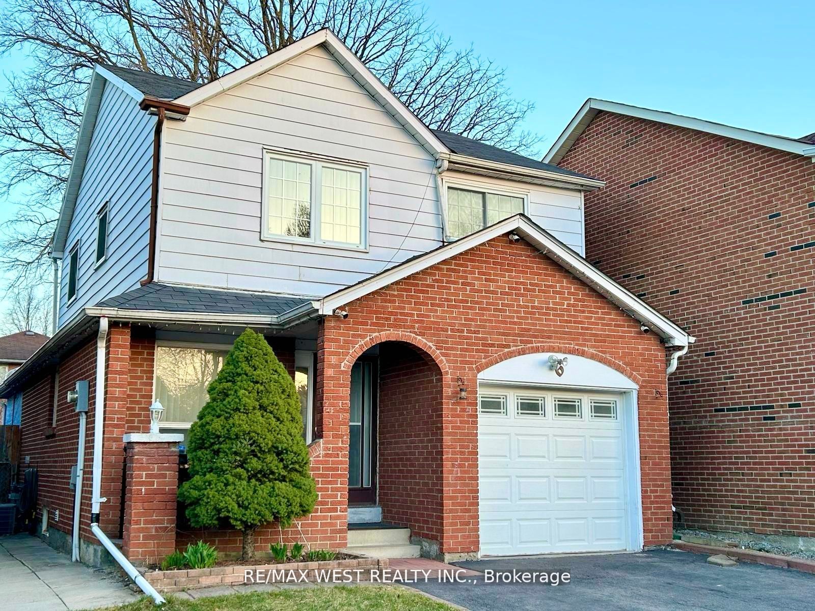 Detached house for sale at 6 Bryant Crt Brampton Ontario