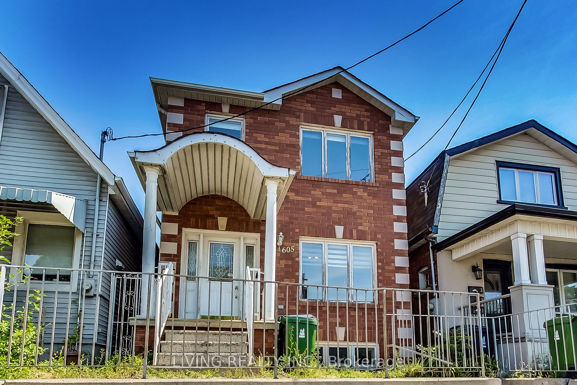 Detached house for sale at 605 Jane St Toronto Ontario