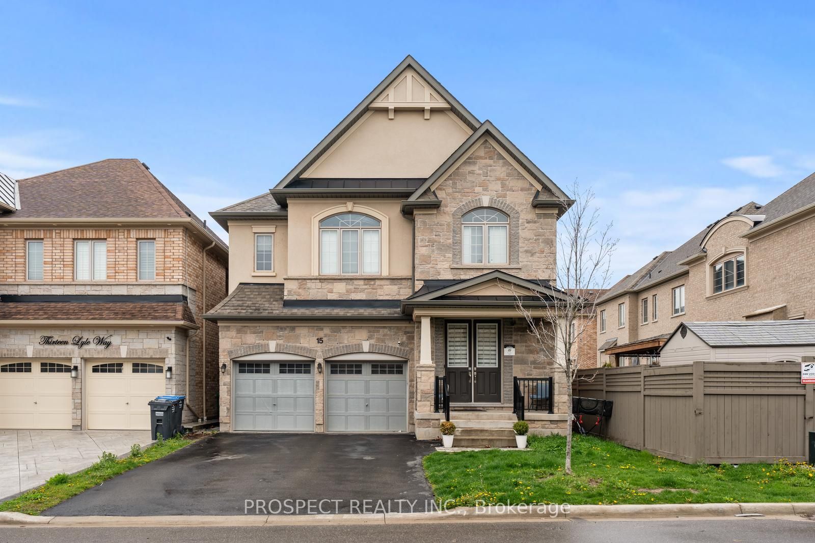 Detached house for sale at 15 Lyle Way Brampton Ontario