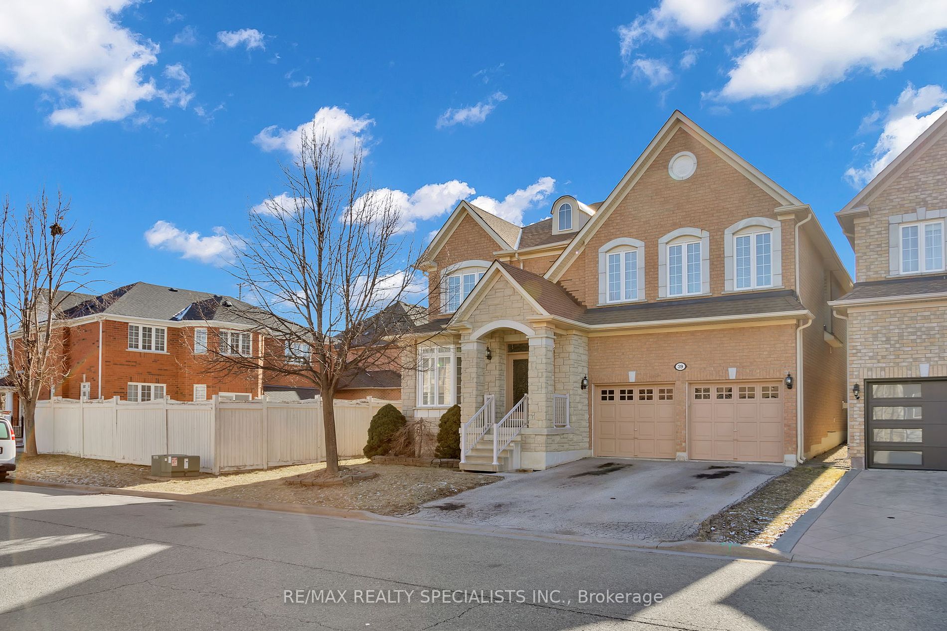 Detached house for sale at 39 Northface Cres N Brampton Ontario