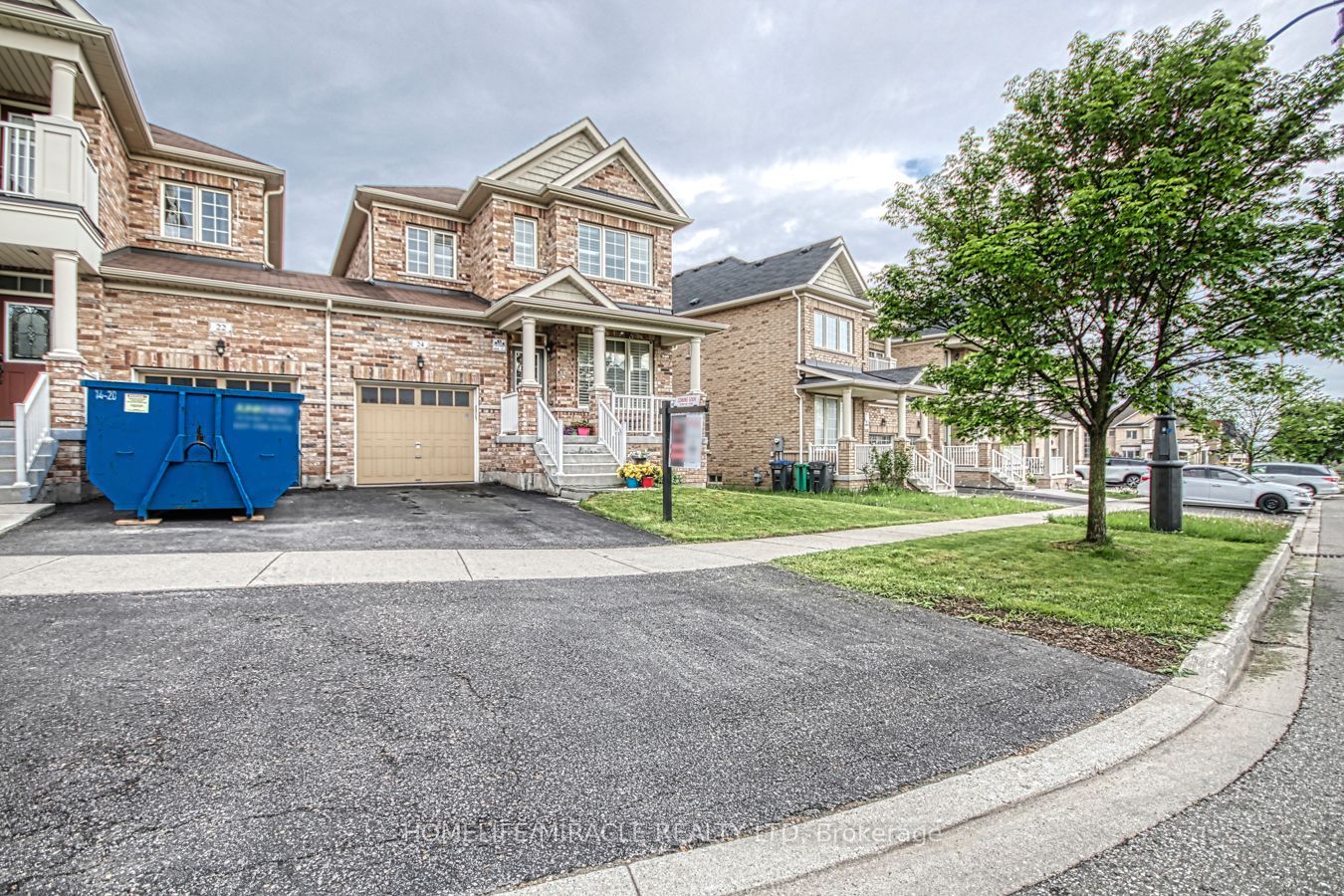 Link house for sale at 24 Chesterwood Cres Brampton Ontario