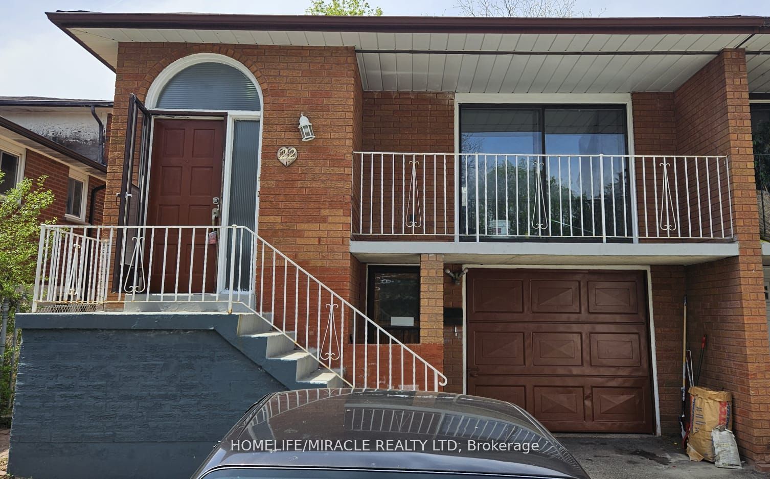 Semi-Detached house for sale at 22 Major Oaks Dr Brampton Ontario