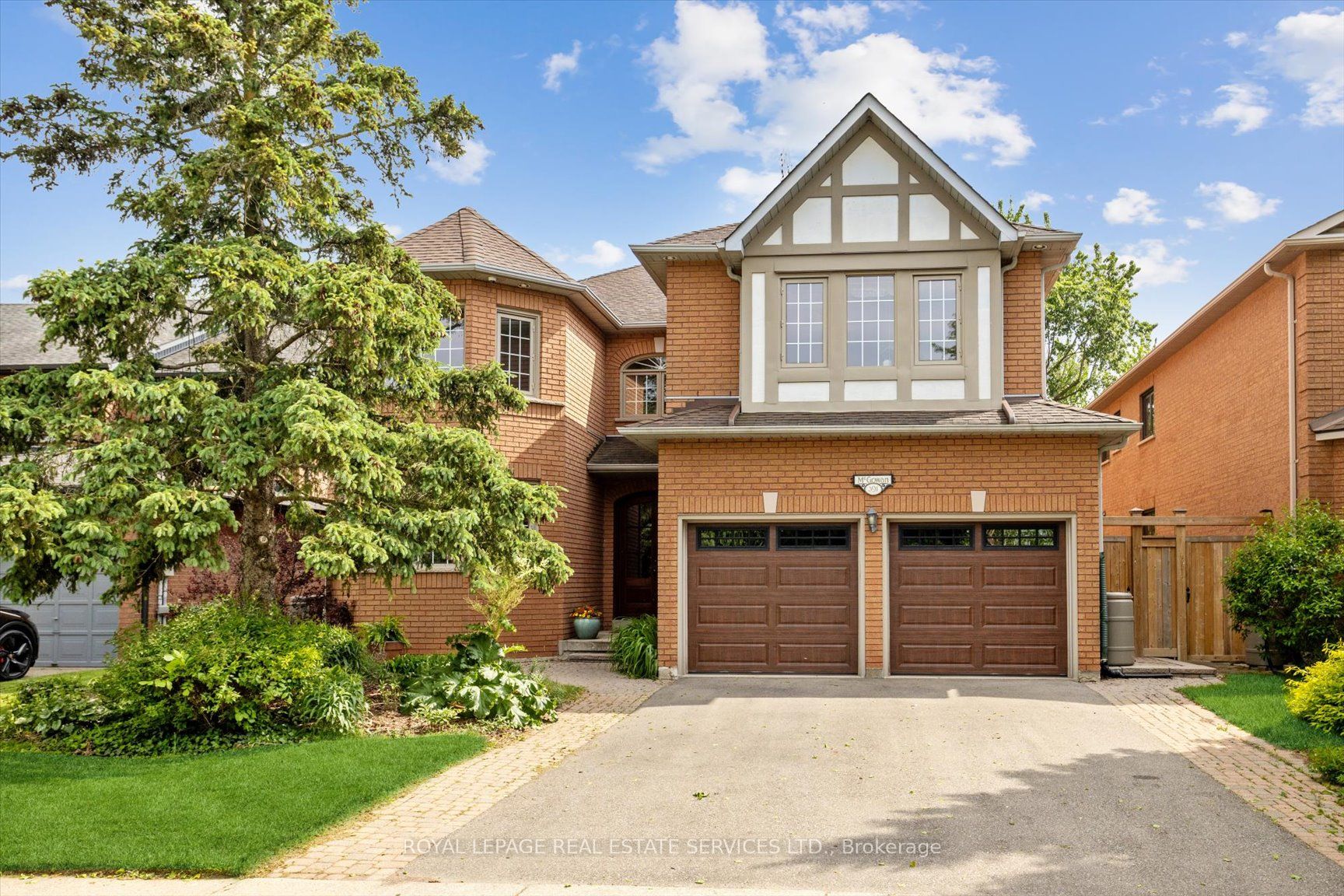 Detached house for sale at 391 March Cres Oakville Ontario