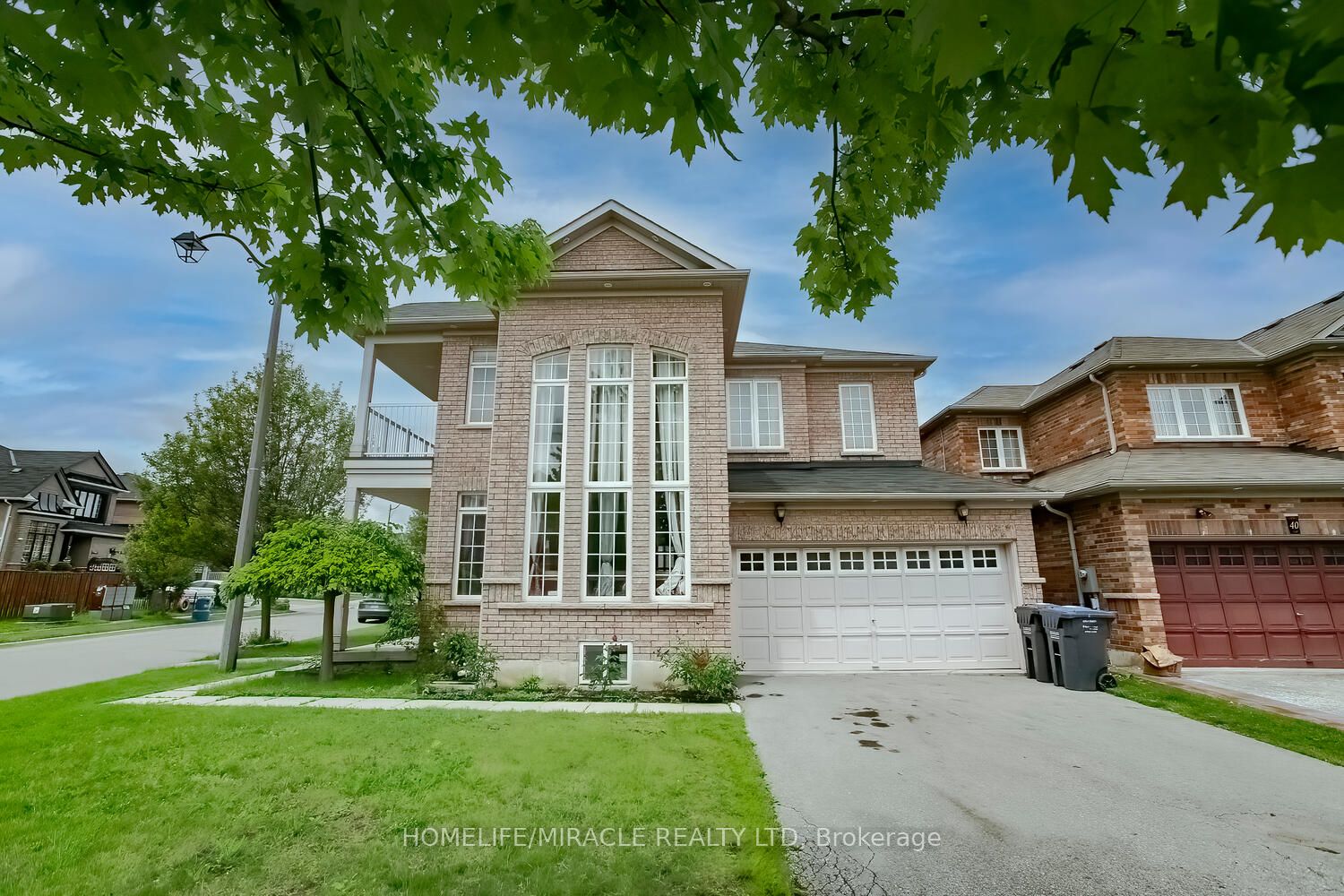 Detached house for sale at 1 Buckler St Brampton Ontario