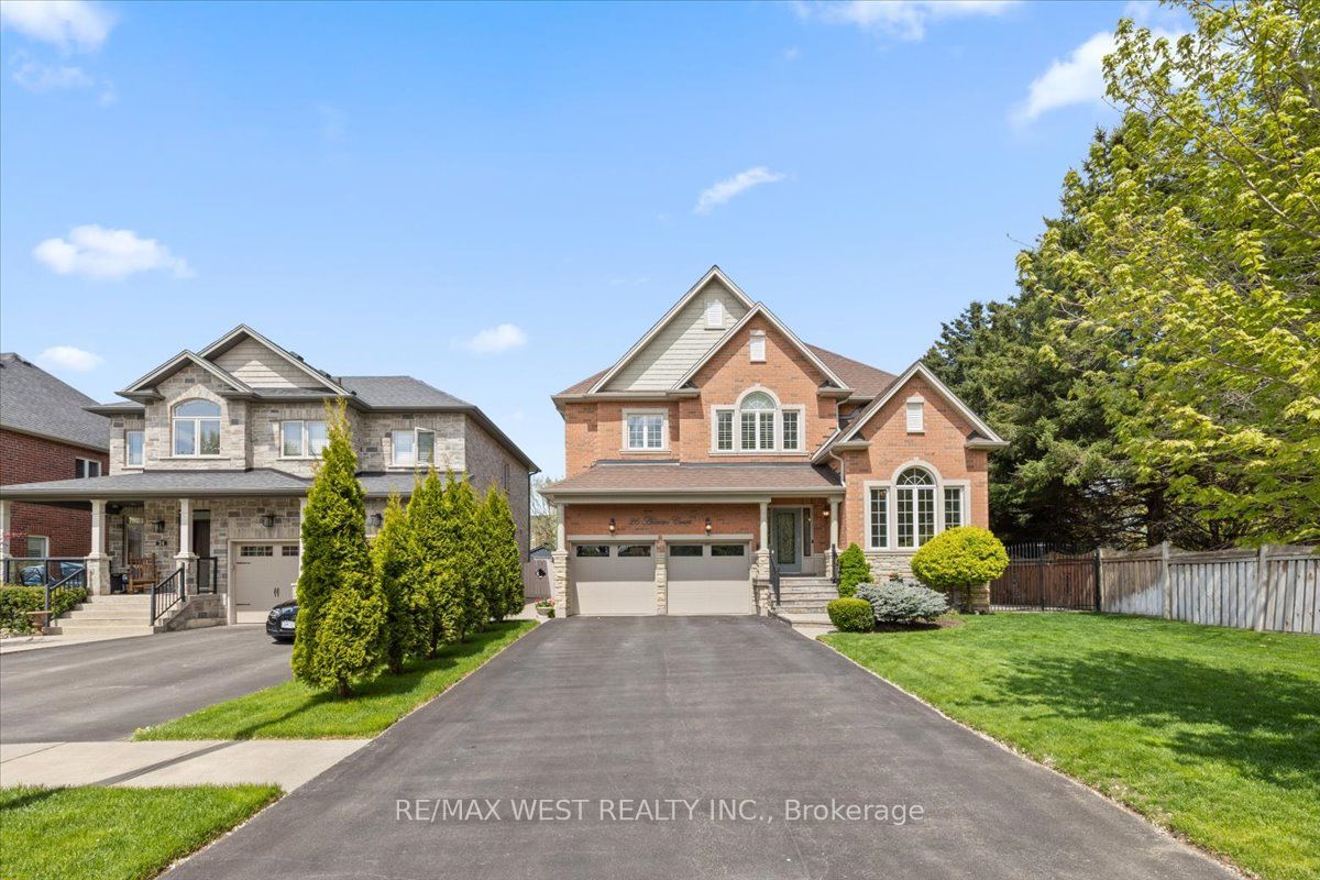 Detached house for sale at 26 Antrim Crt Caledon Ontario