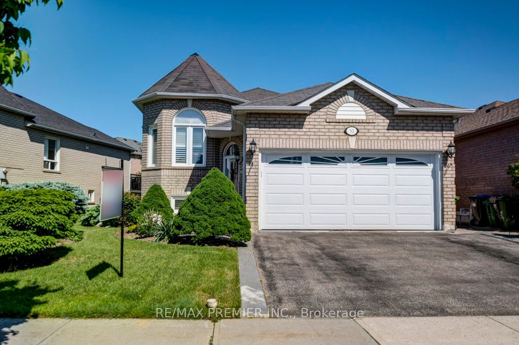 Detached house for sale at 32 Albiwoods Tr Caledon Ontario
