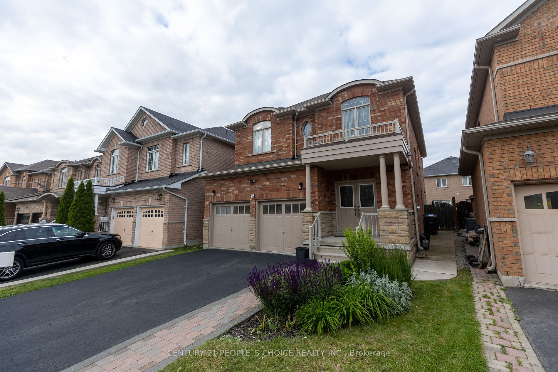 Detached house for sale at 66 Attview Cres Brampton Ontario