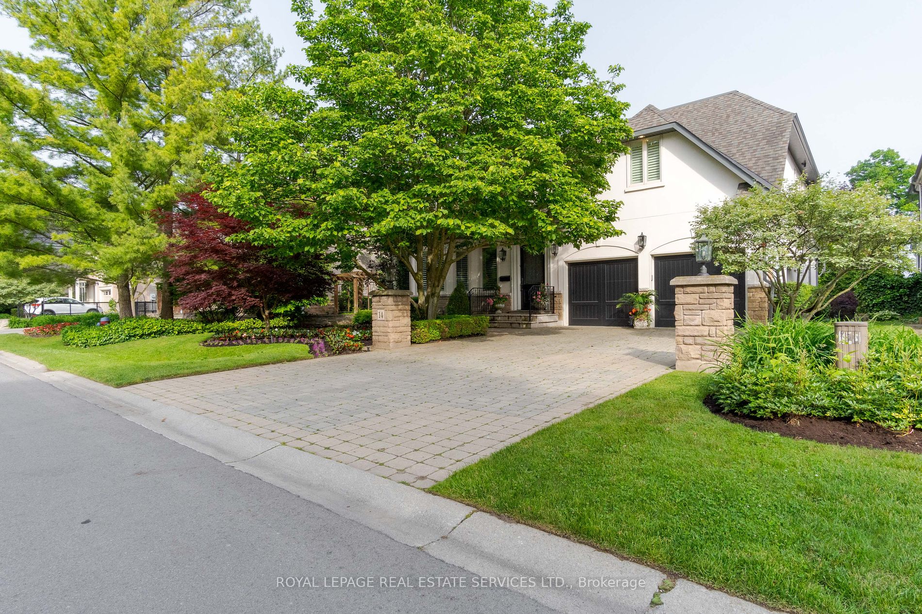 Detached house for sale at 14 Holyrood Ave Oakville Ontario