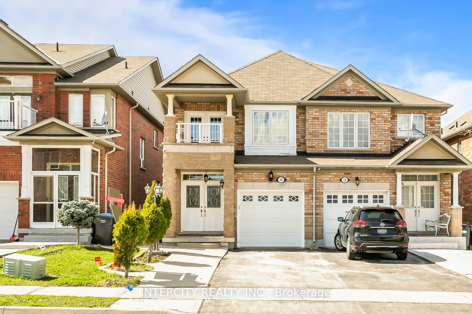 Semi-Detached house for sale at 10 Pennyroyal Cres Brampton Ontario