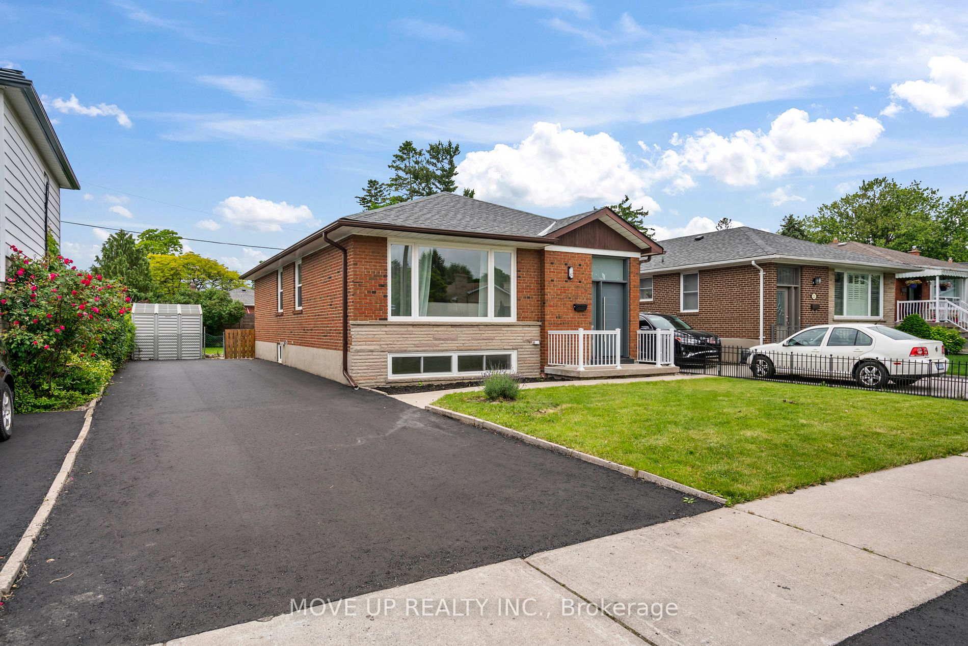 Detached house for sale at 19 Faversham Cres Toronto Ontario