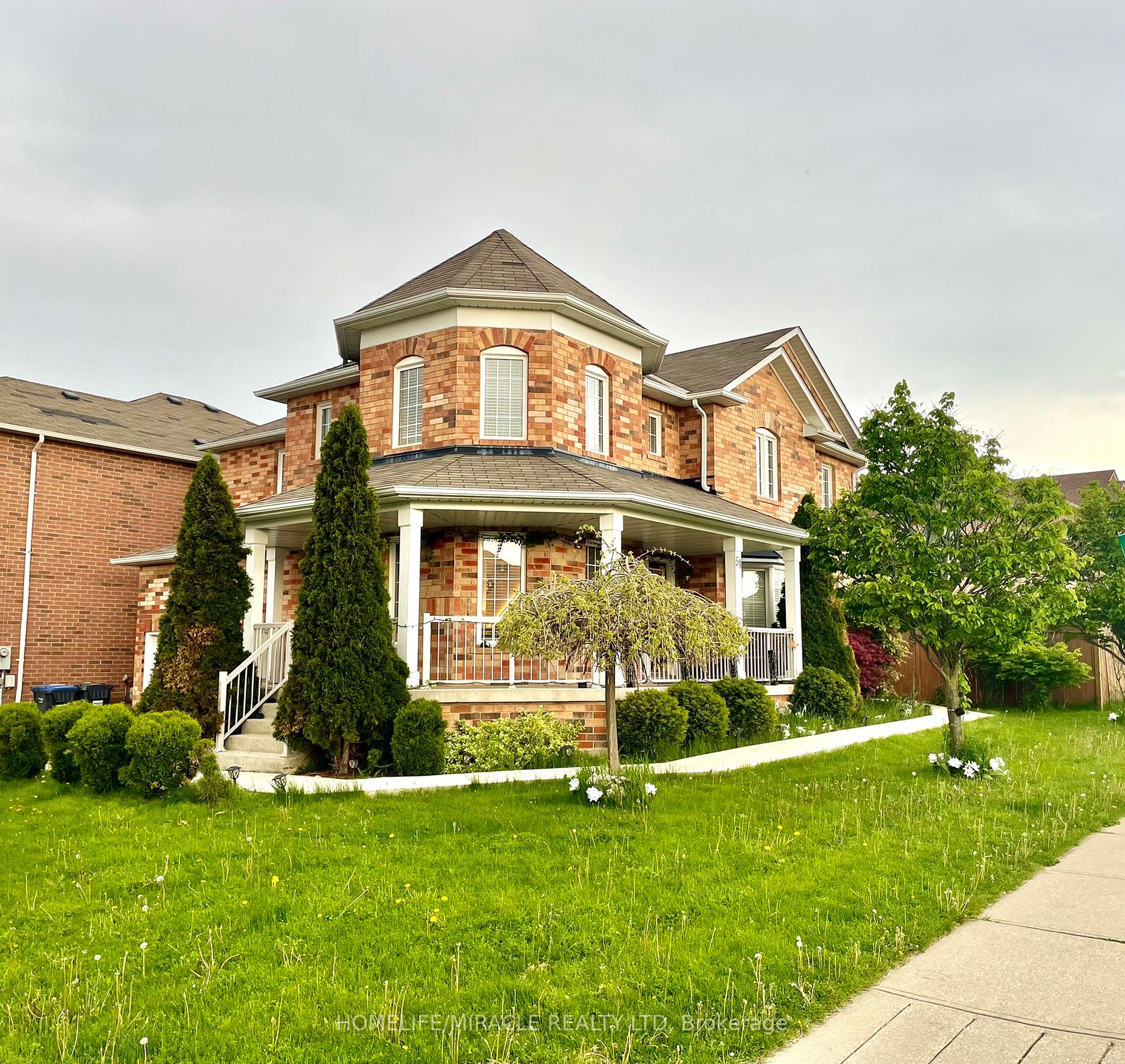 Detached house for sale at 51 Leagate St Brampton Ontario