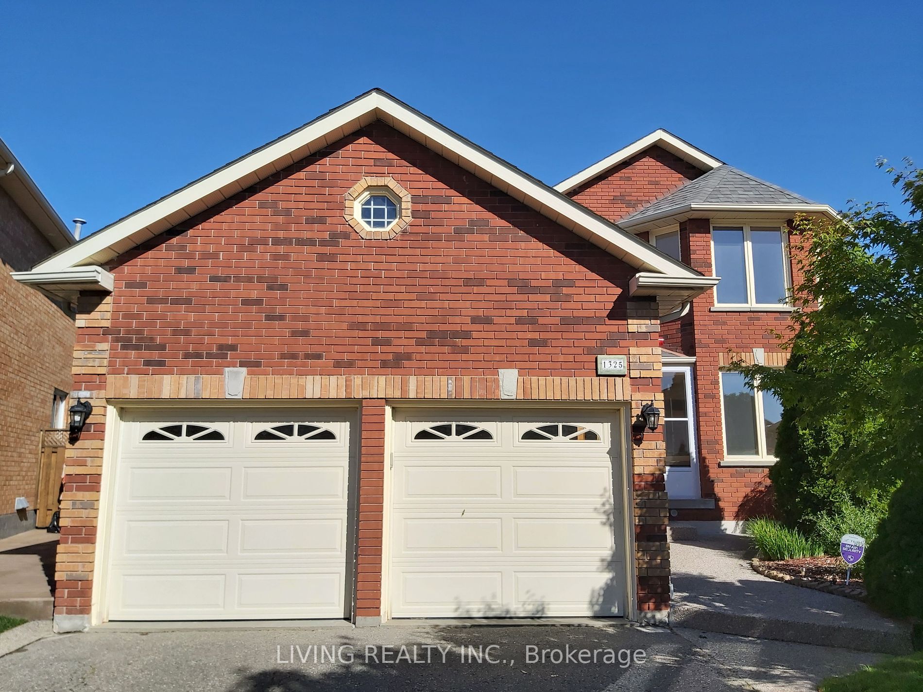 Detached house for sale at 1325 Beauty Bush Crt Mississauga Ontario