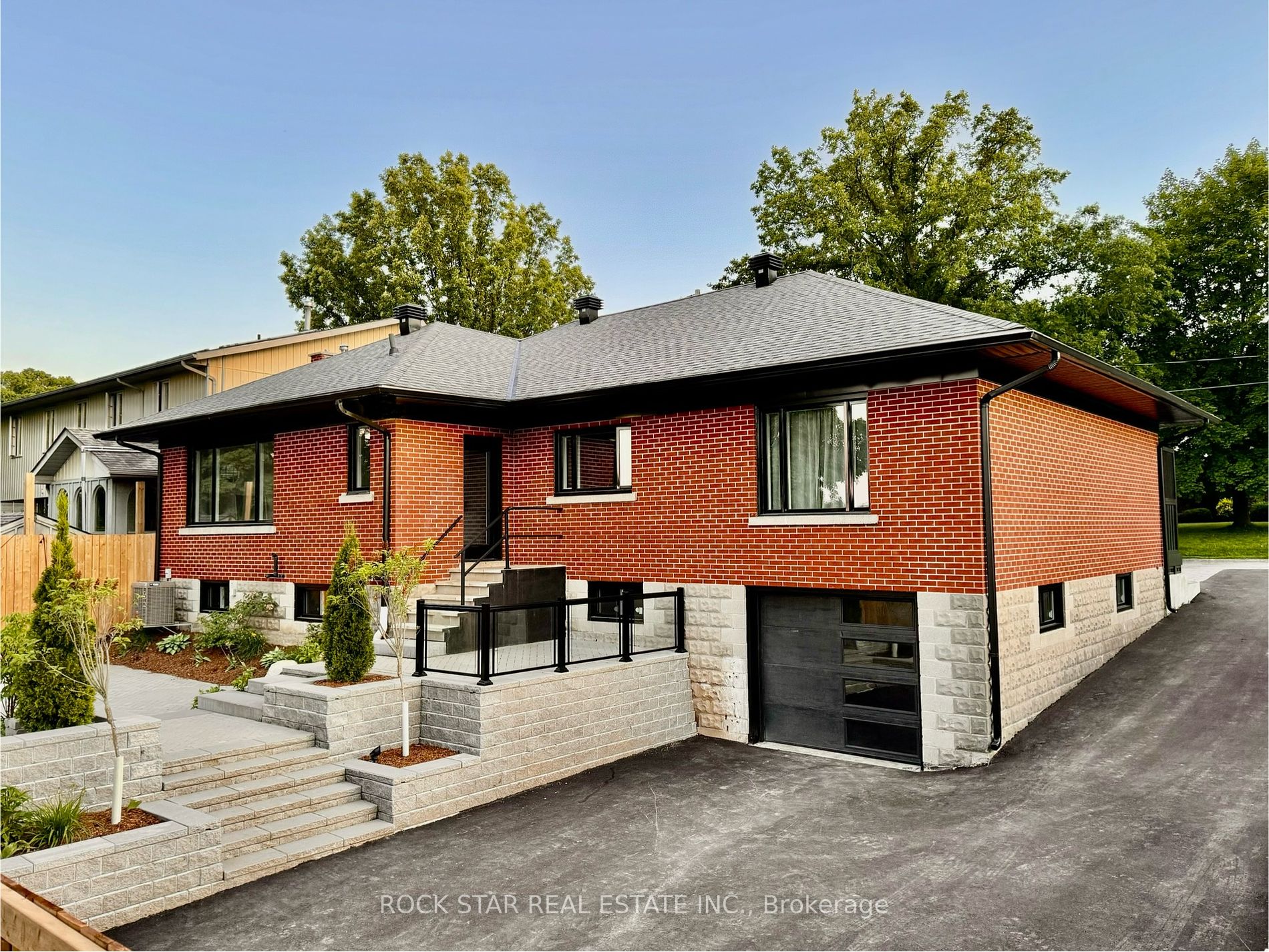Detached house for sale at 13 Amanda St Orangeville Ontario