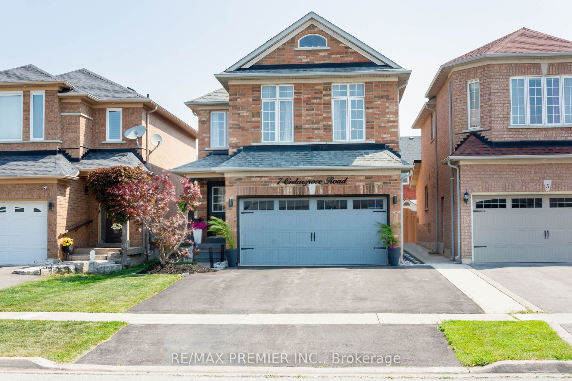 Detached house for sale at 7 Cedargrove Rd Caledon Ontario