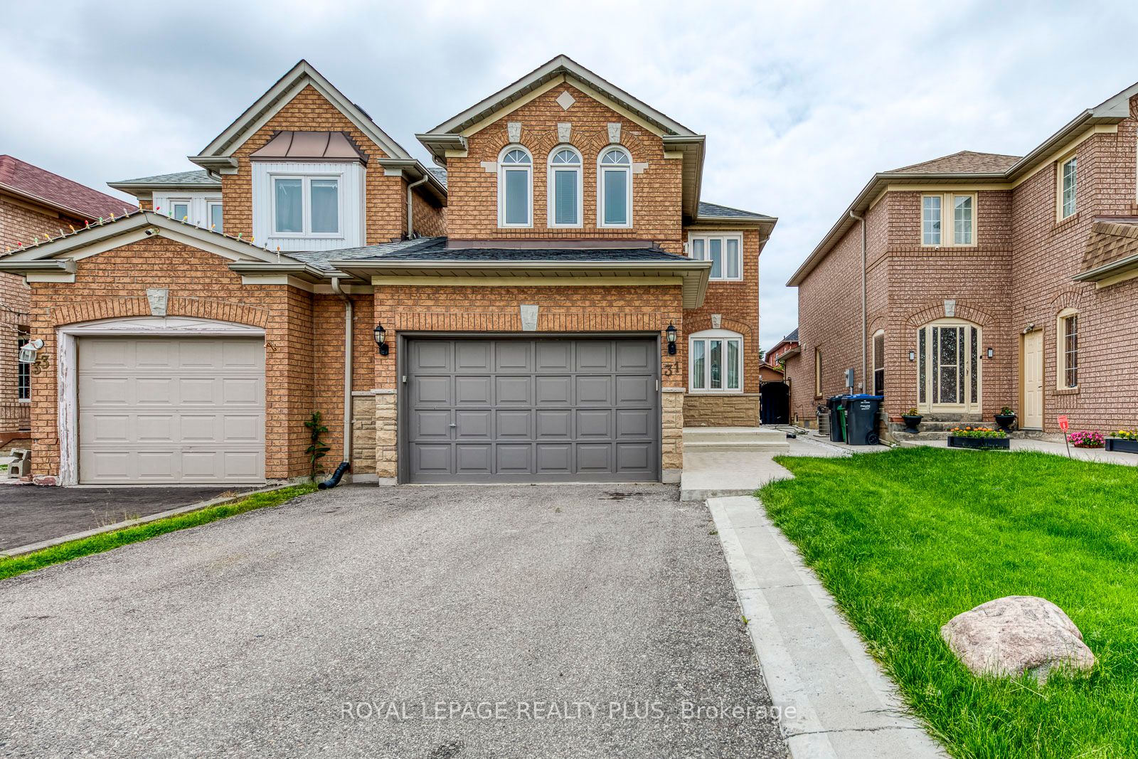 Link house for sale at 31 Fiddleneck Cres Brampton Ontario