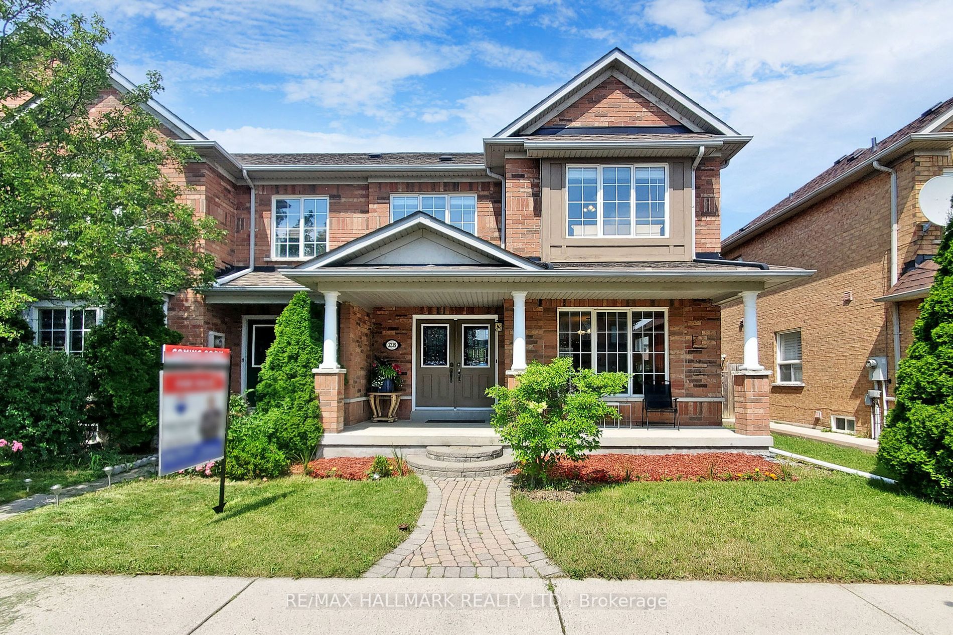 Att/Row/Twnhouse house for sale at 3239 Equestrian Cres Mississauga Ontario