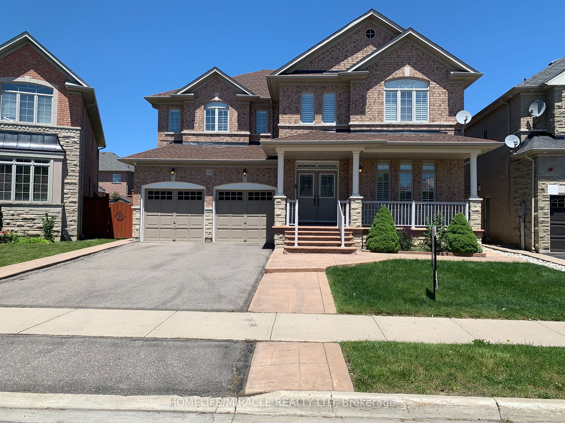 Detached house for sale at 14 Fieldview Dr Brampton Ontario