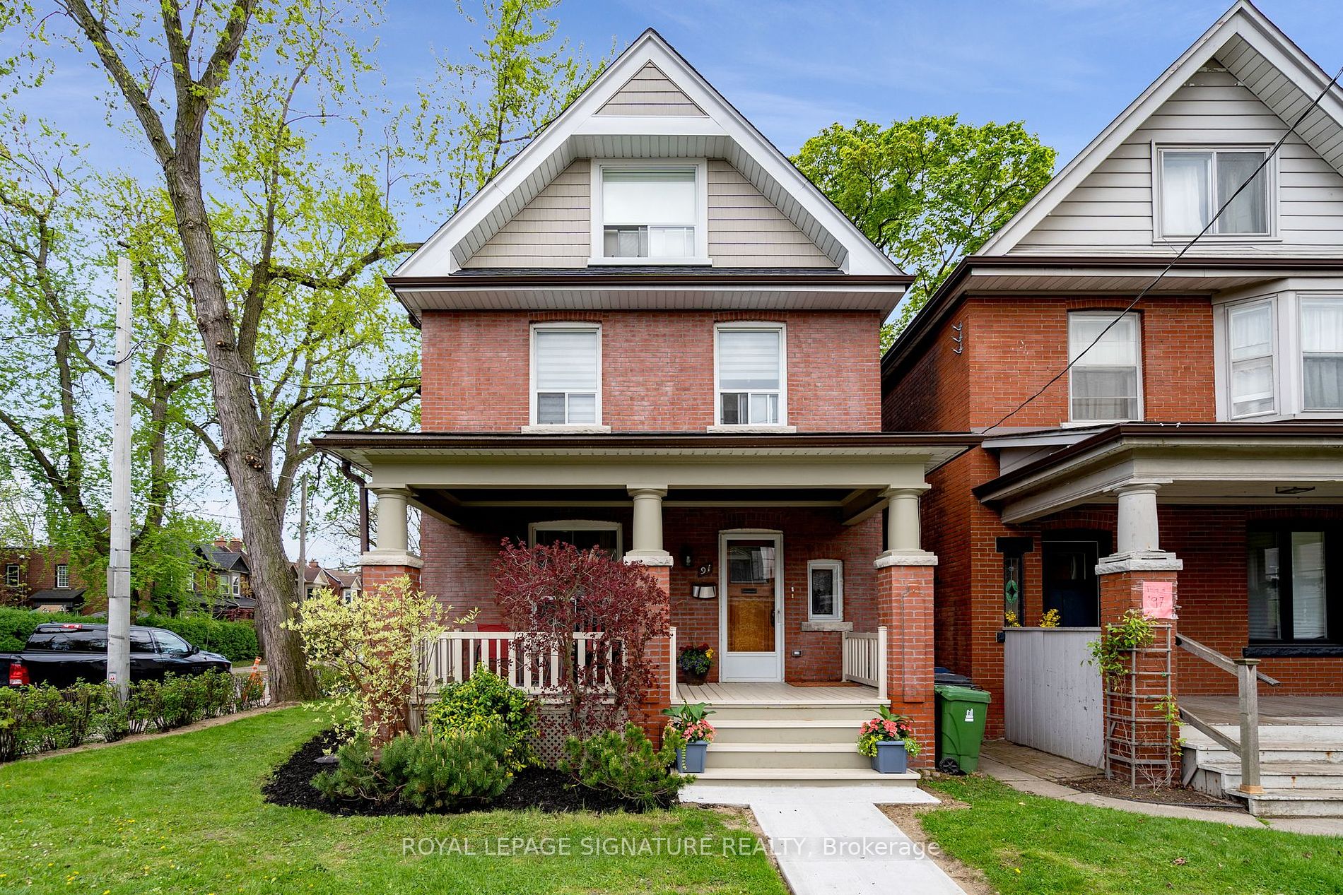 Detached house for sale at 91 St. John
