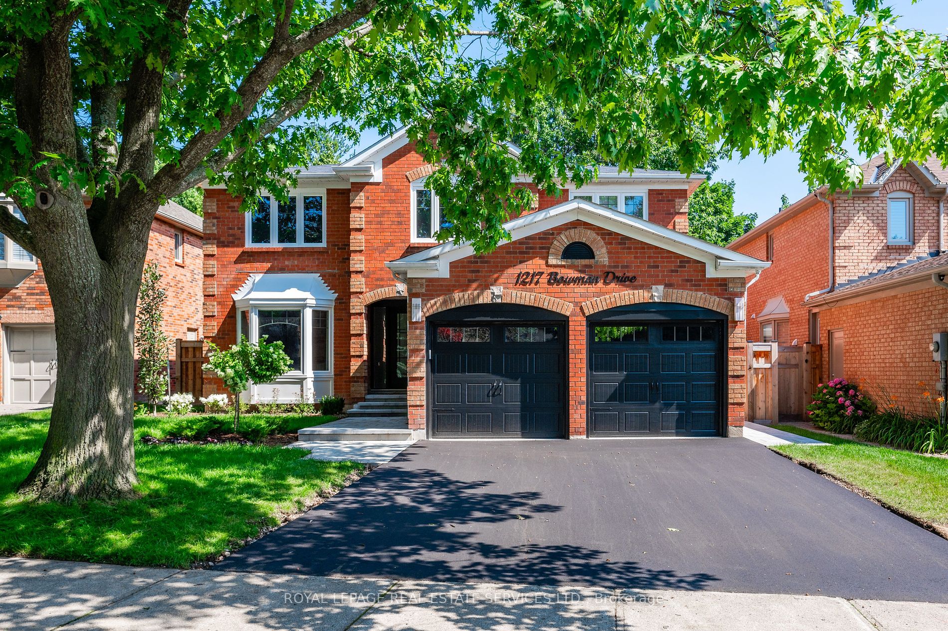 Detached house for sale at 1217 Bowman Dr Oakville Ontario