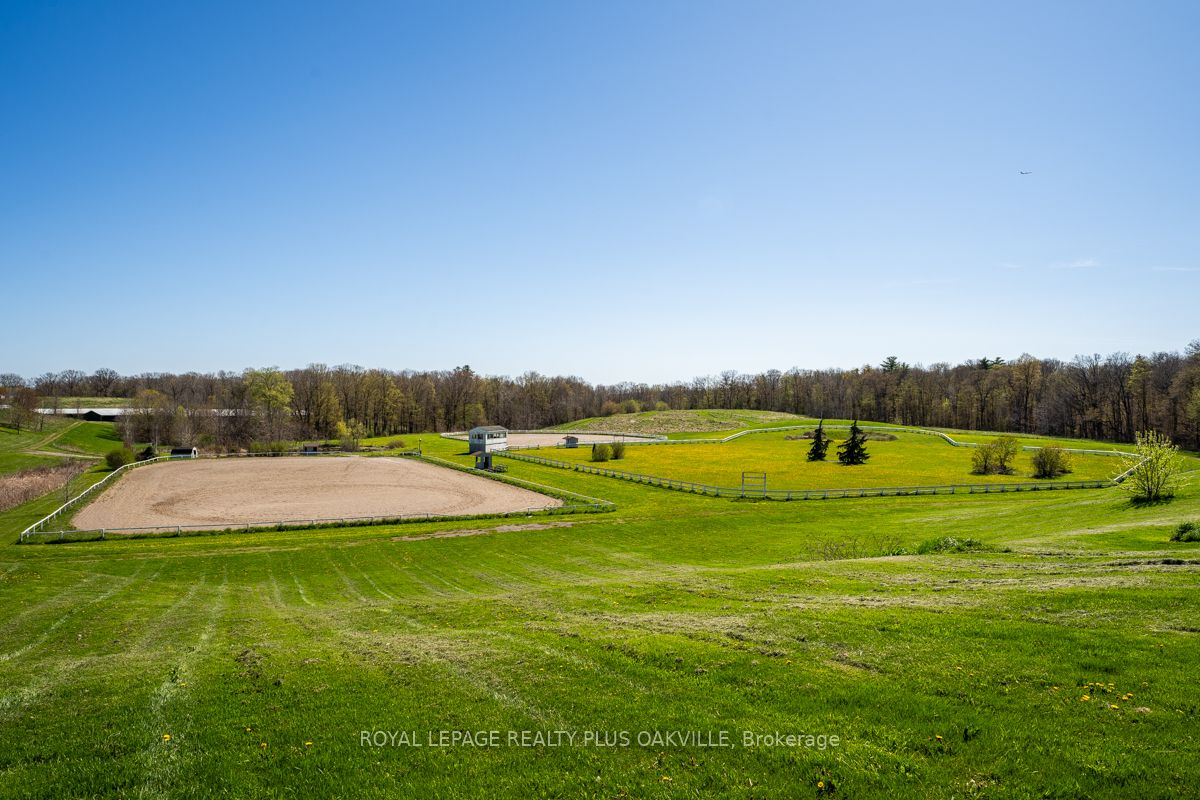 Rural Resid house for sale at 5244 #1 Side Rd Burlington Ontario