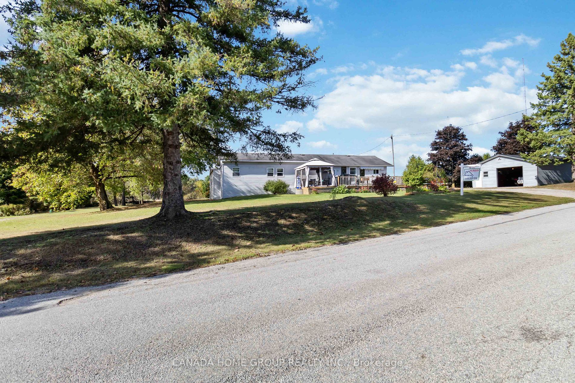 Mobile/Trailer house for sale at 9034 Guelph Junction Rd Milton Ontario